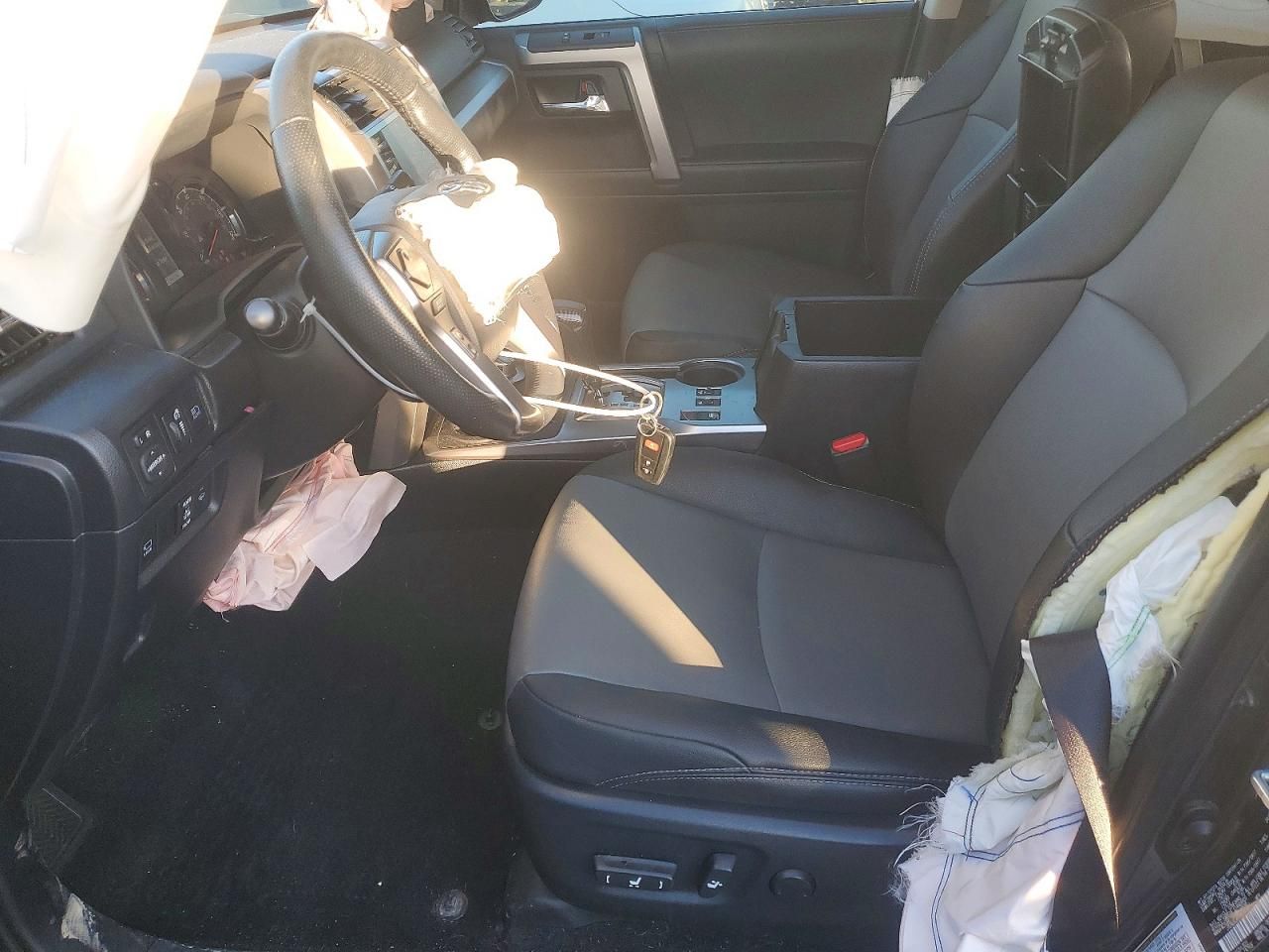 2023 Toyota 4runner se