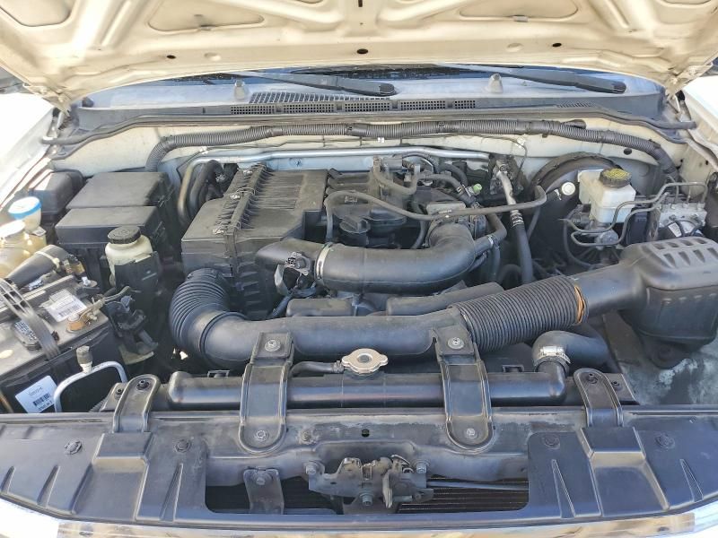 2012 Nissan Frontier s