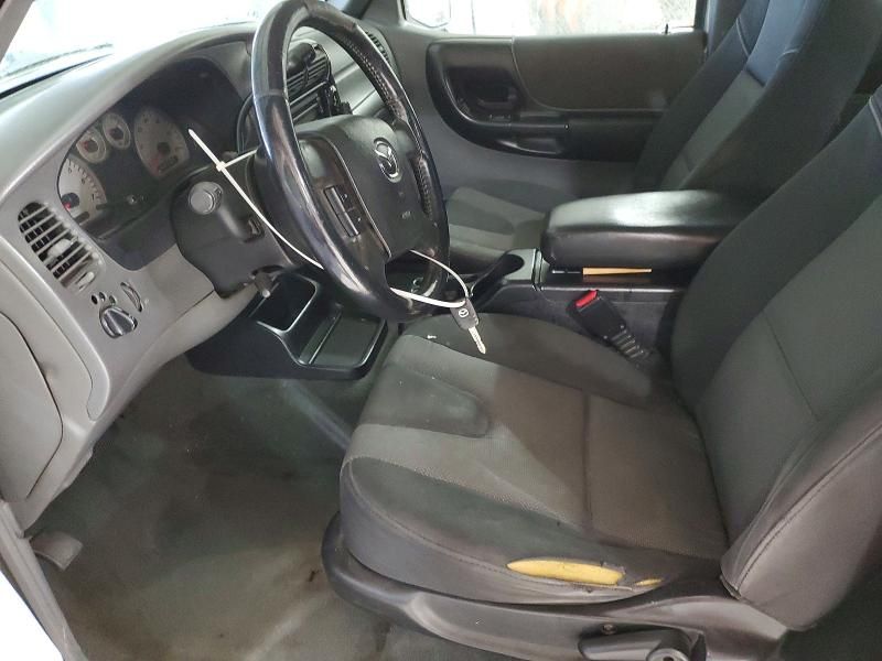 2004 Mazda B4000 cab Plus