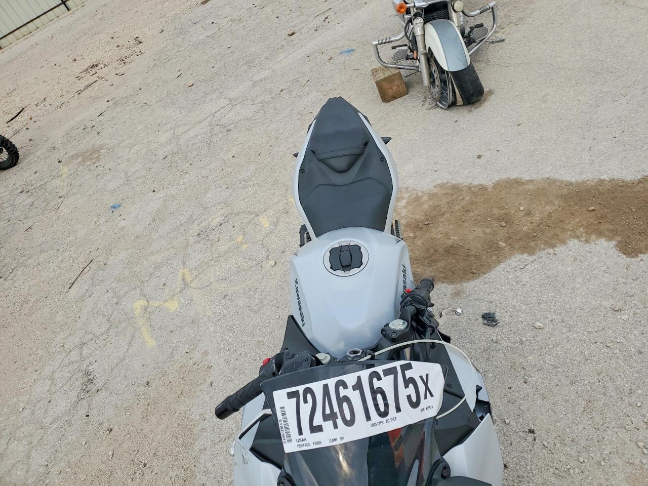 2025 Kawasaki EX500 H