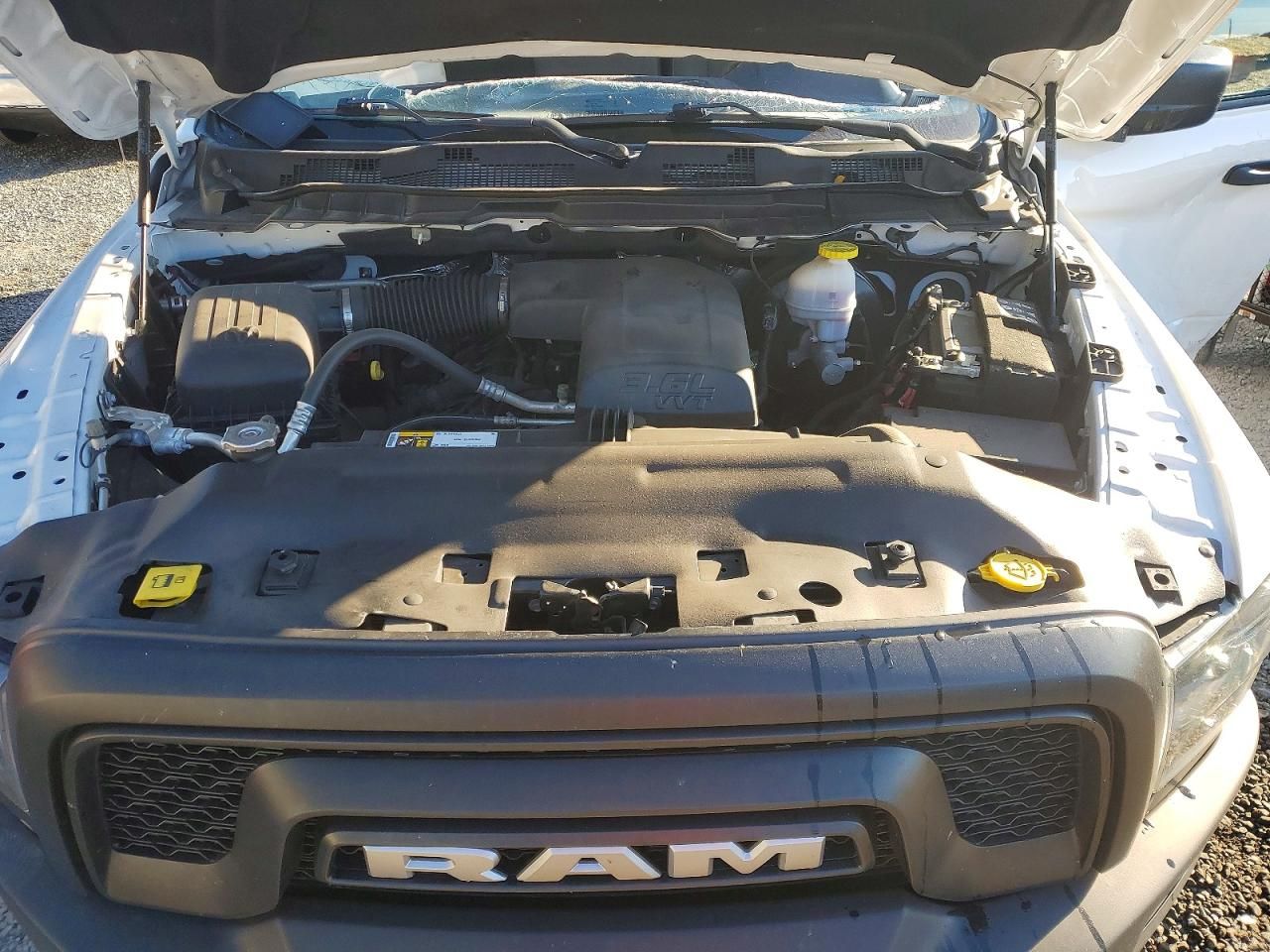 2022 Dodge Ram 1500 Classic slt