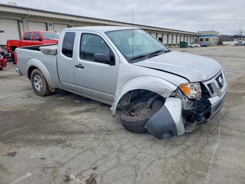 2016 Nissan Frontier s
