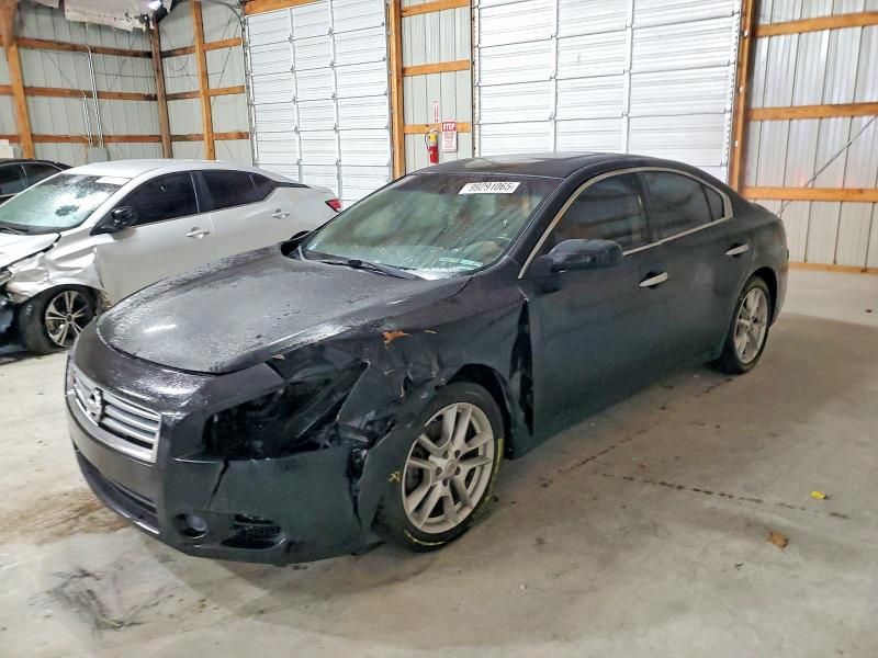 2013 Nissan Maxima s