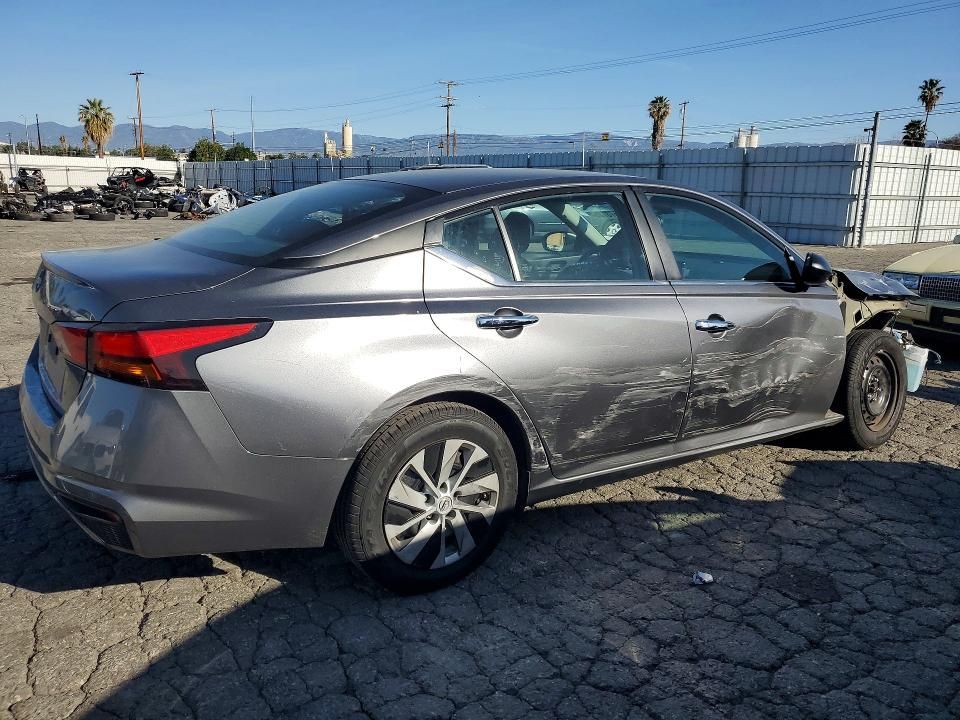 2024 Nissan Altima s