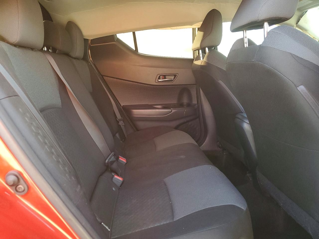 2020 Toyota C-hr xle