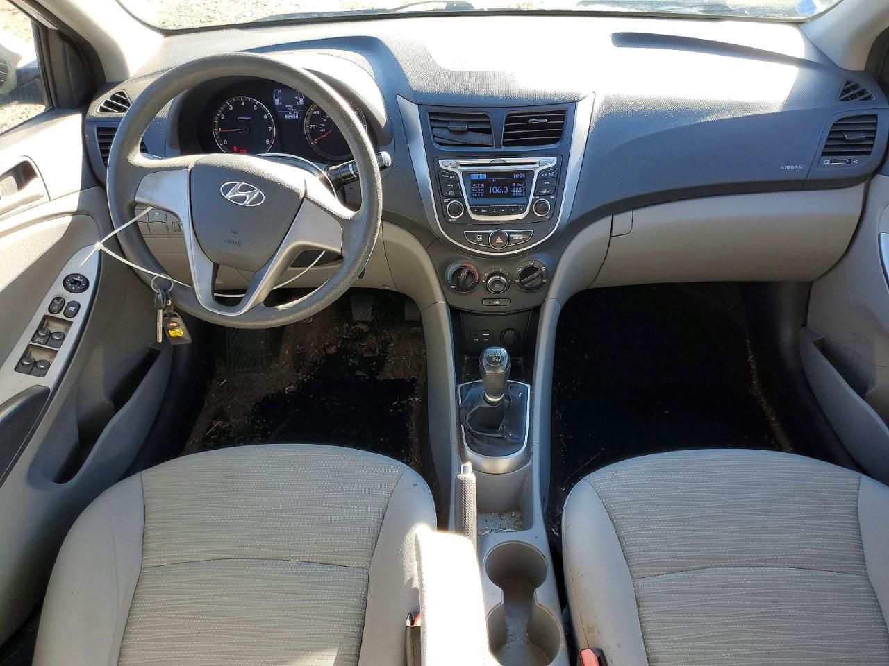 2016 Hyundai Accent se