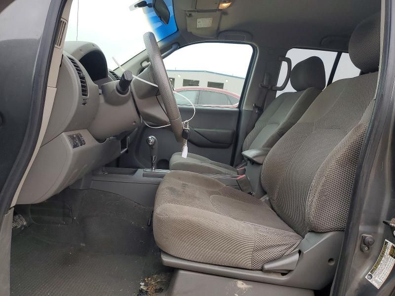 2008 Nissan Frontier Crew cab le