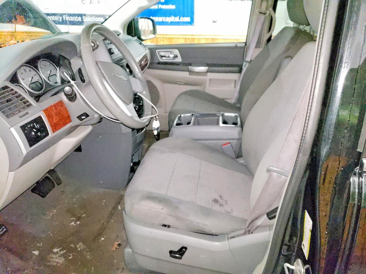 2008 Chrysler Town & Country Touring