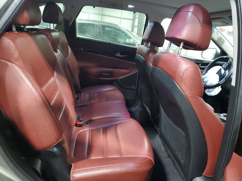 2017 KIA Sorento sx V6