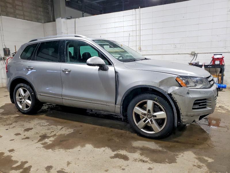 2012 Volkswagen Touareg Hybrid