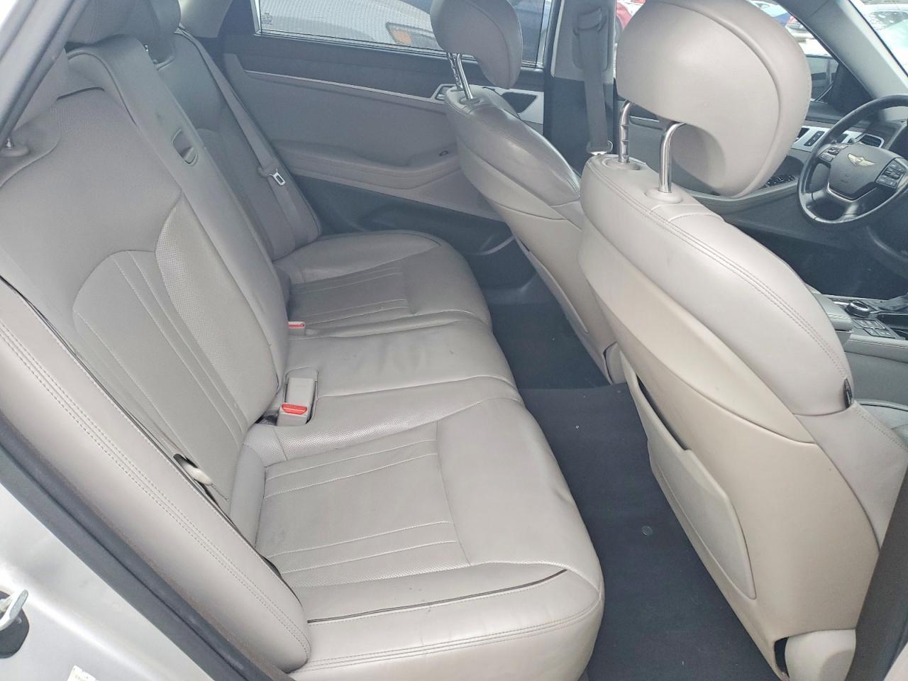 2015 Hyundai Genesis 3.8l