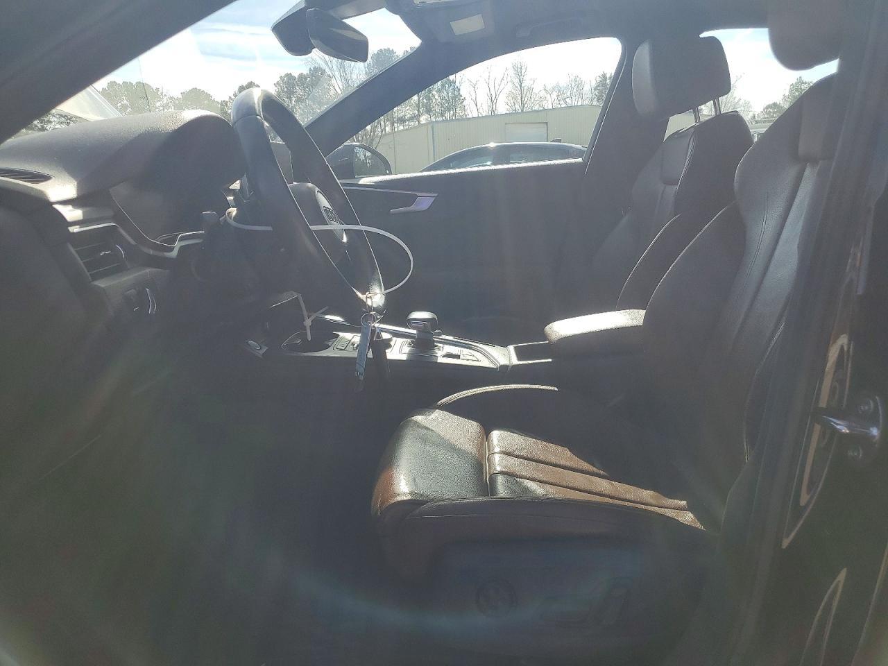 2018 Audi A4 Premium Plus