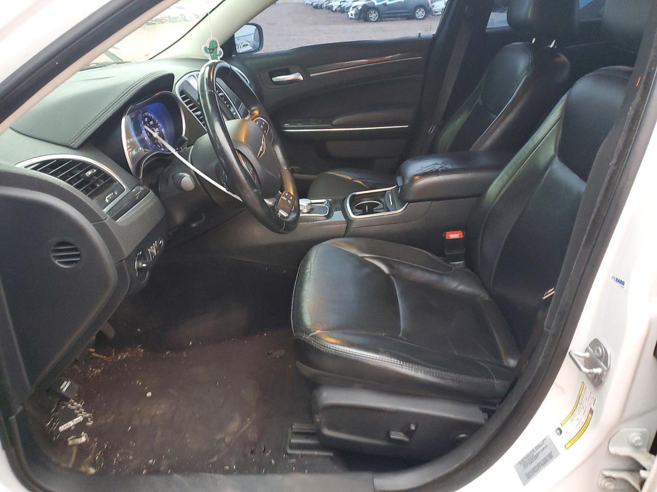 2017 Chrysler 300 Limited