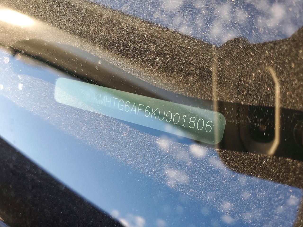 2019 Hyundai Veloster Base