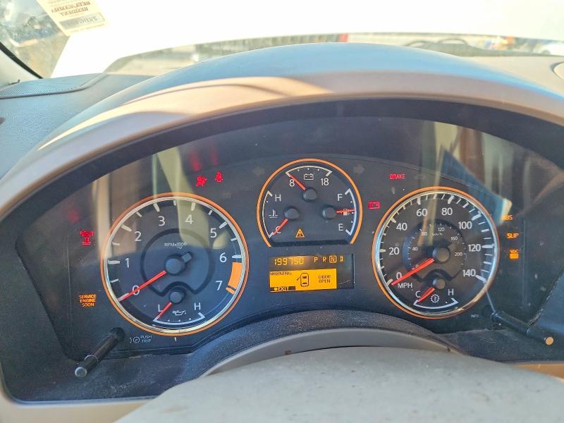 2011 Nissan Titan sv