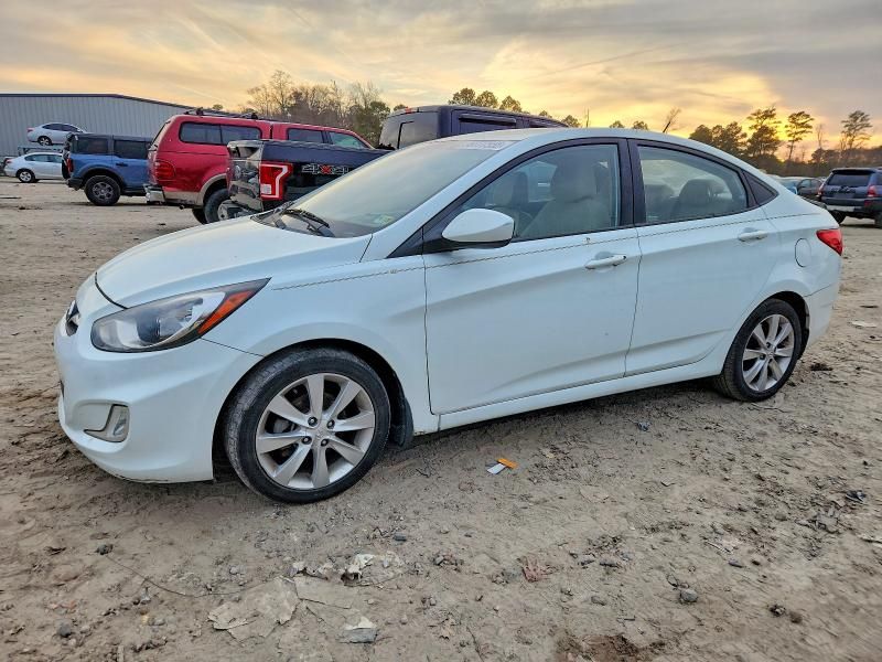 2012 Hyundai Accent gls