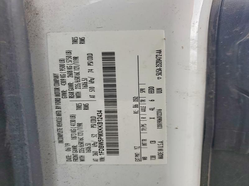 2019 Ford Transit Cutaway T-350 138