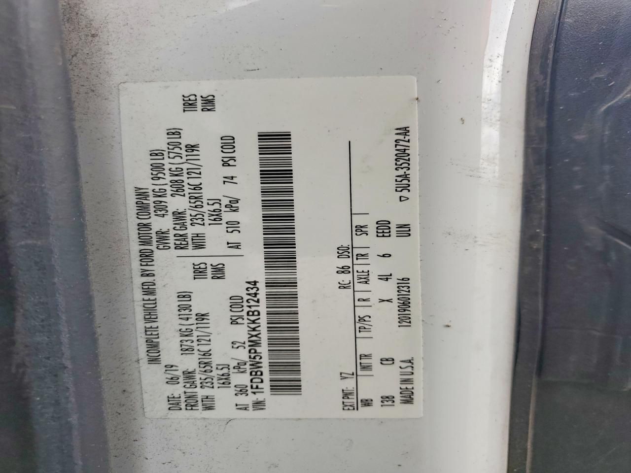 2019 Ford Transit Cutaway T-350 138