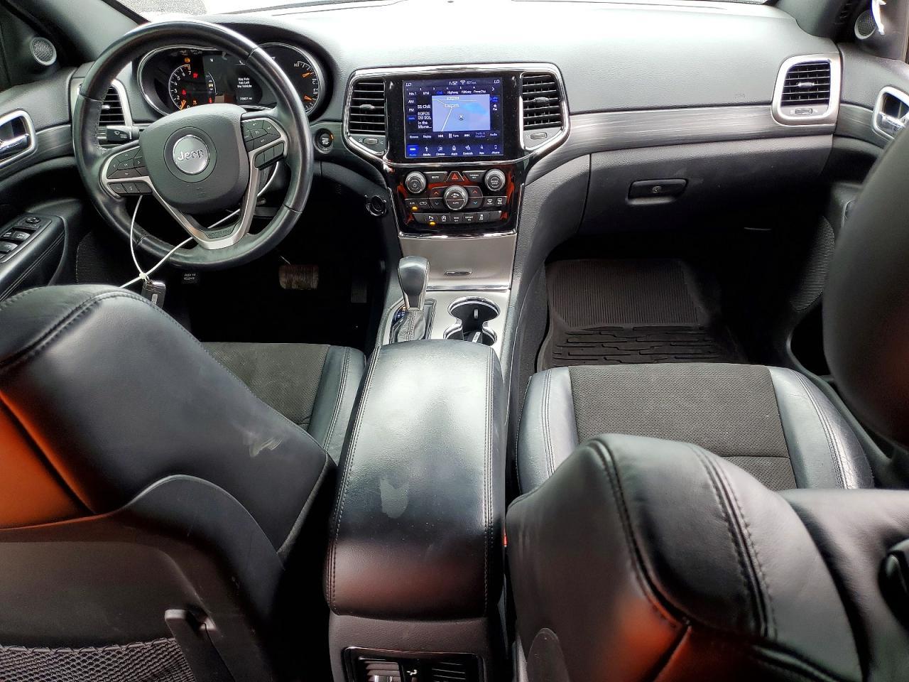 2019 Jeep Grand Cherokee Laredo