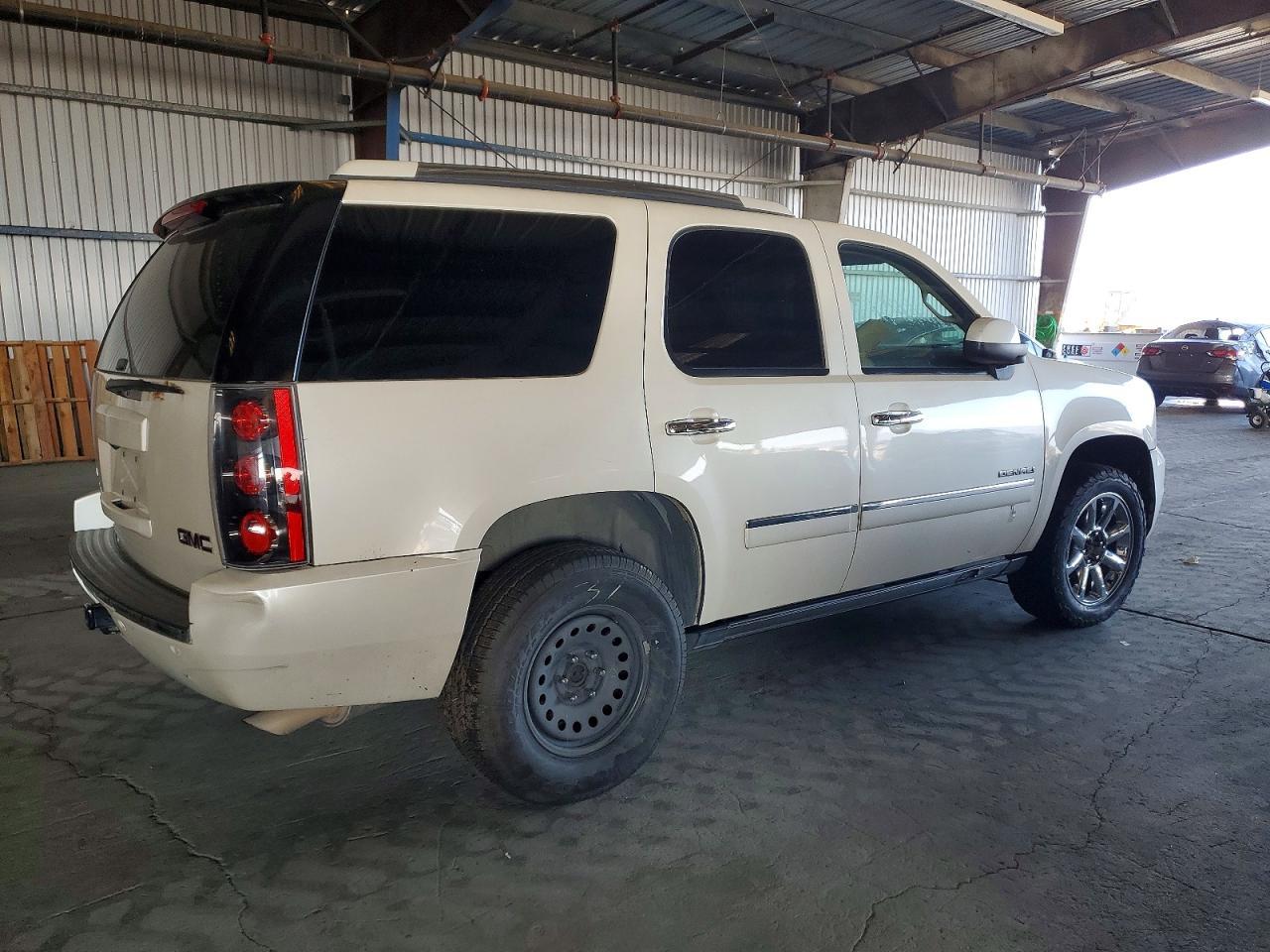 2012 GMC Yukon Denali