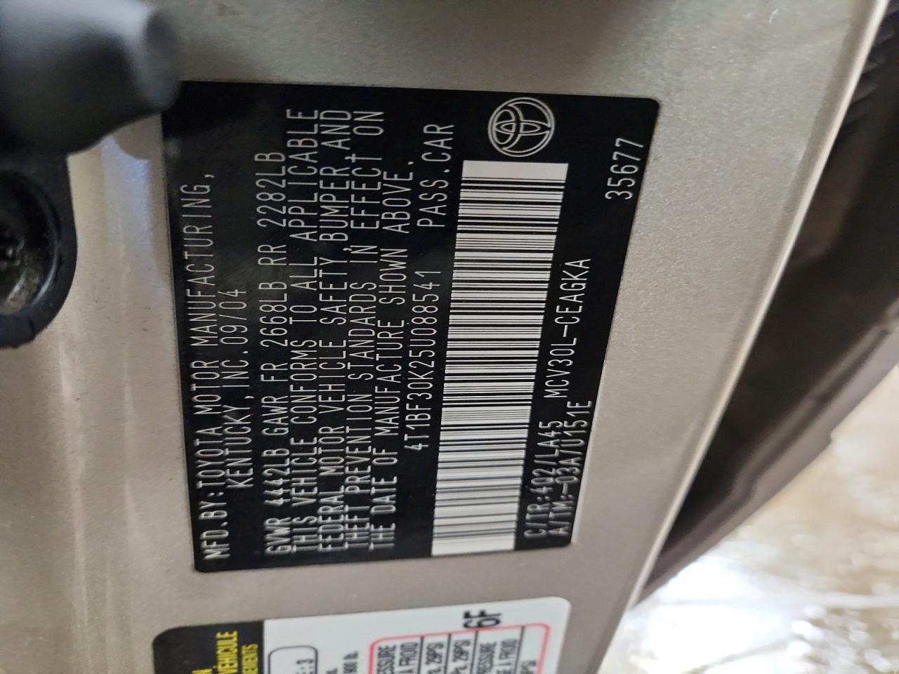 2005 Toyota Camry xle V6