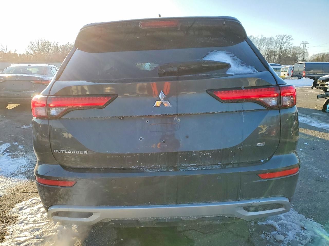 2024 Mitsubishi Outlander se