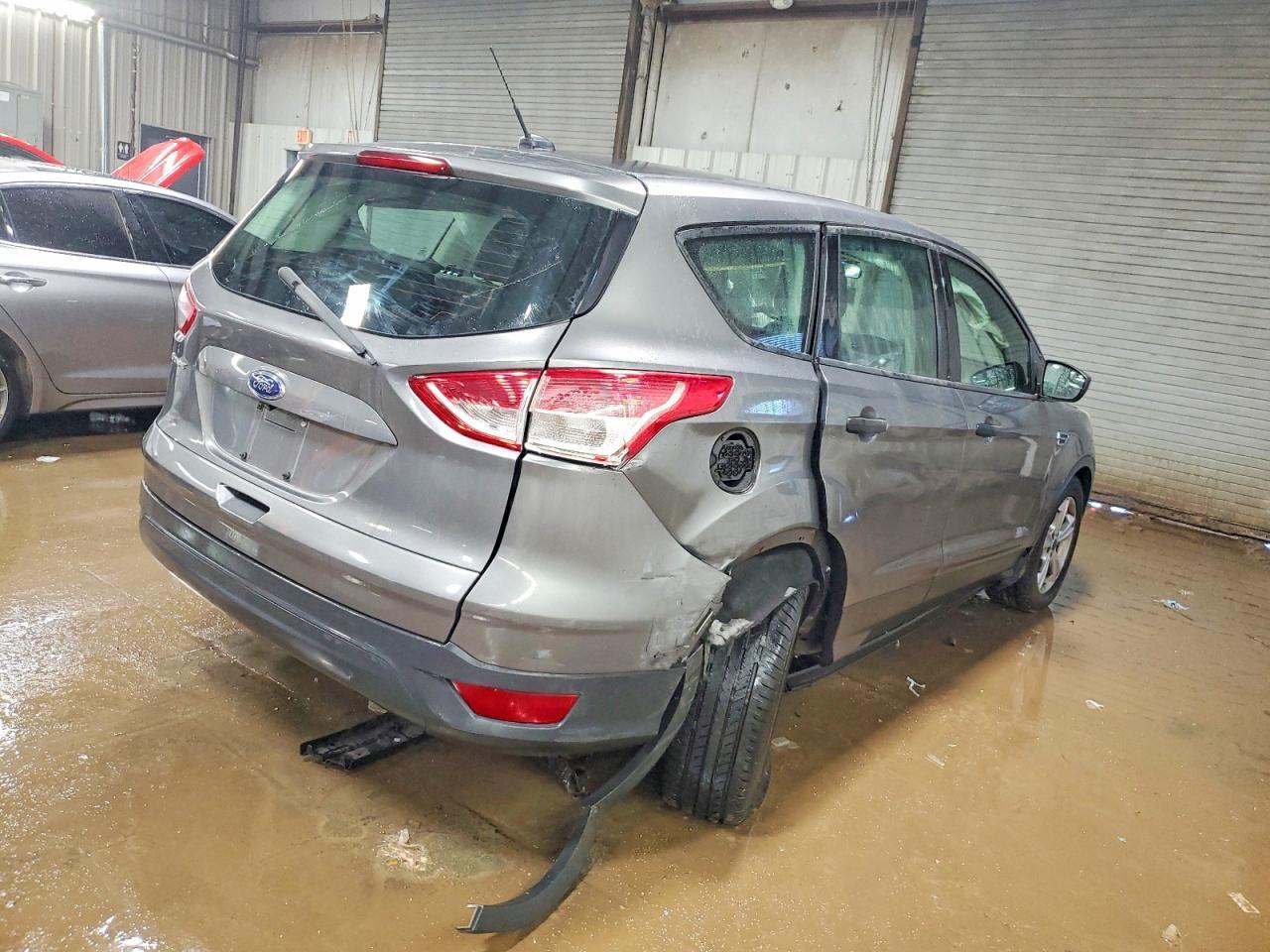 2014 Ford Escape s