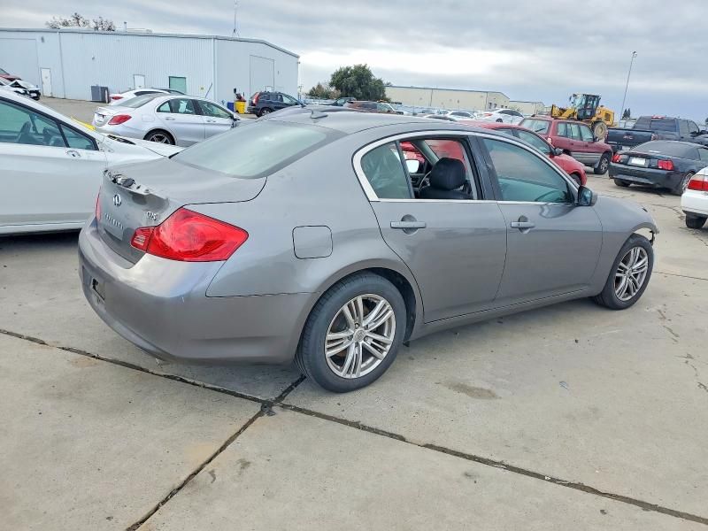 2011 Infiniti G25 Base