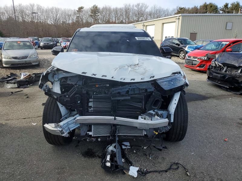 2022 Ford Explorer st