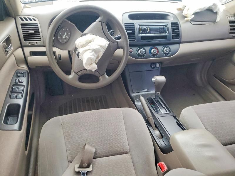 2006 Toyota Camry le