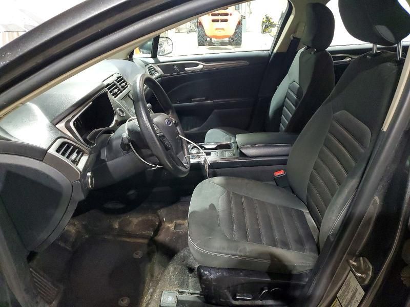 2017 Ford Fusion se Hybrid