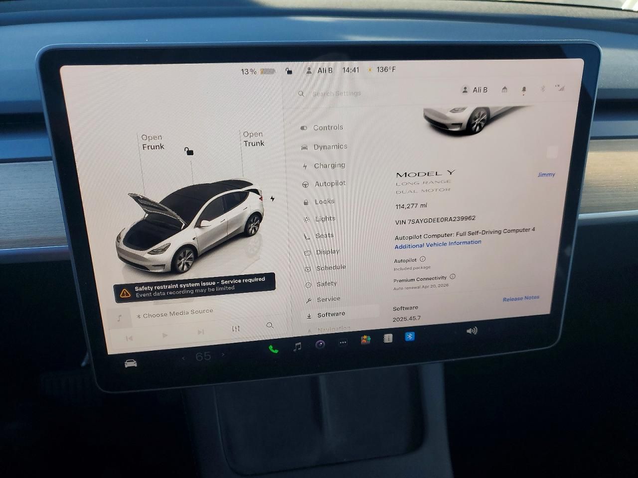 2024 Tesla Model y
