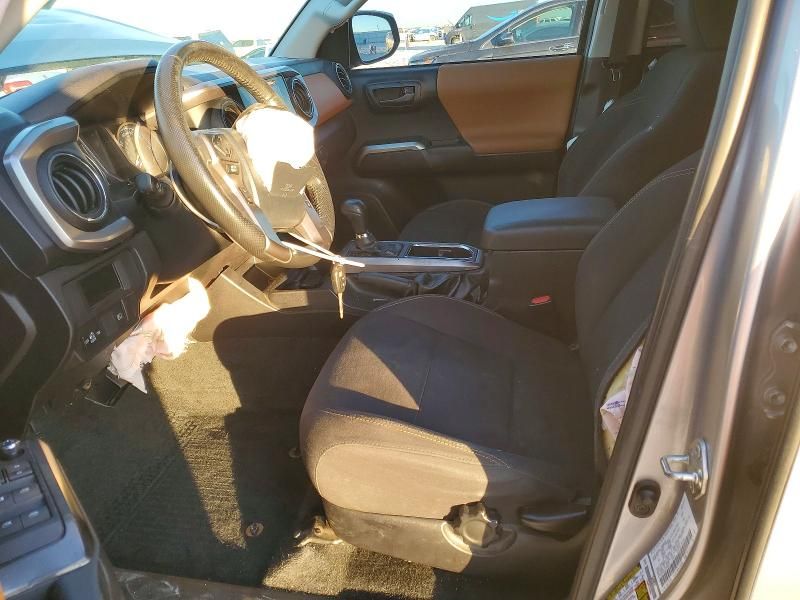 2018 Toyota Tacoma Double cab