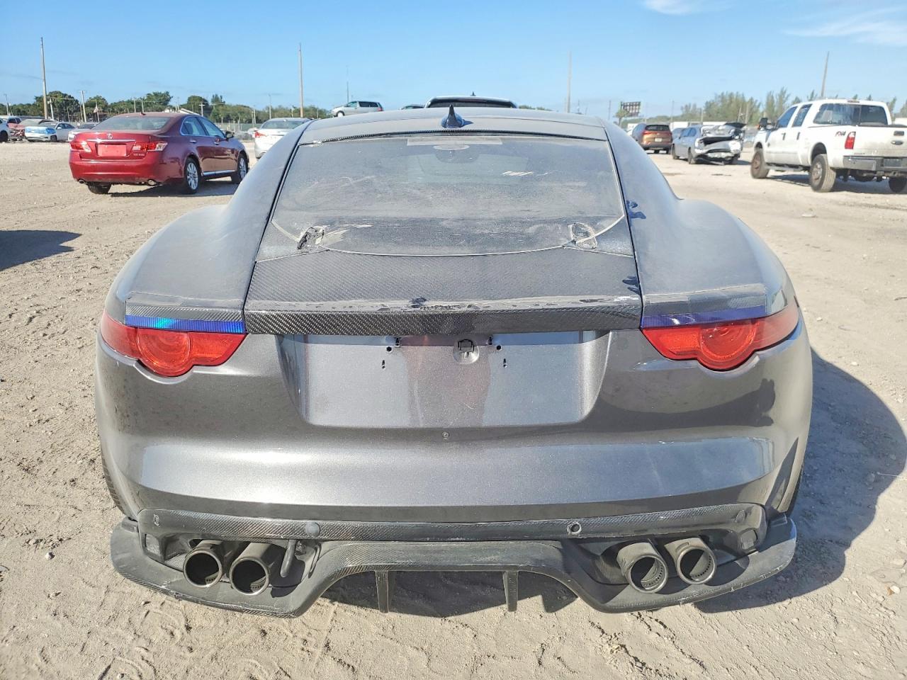 2017 Jaguar F-type r