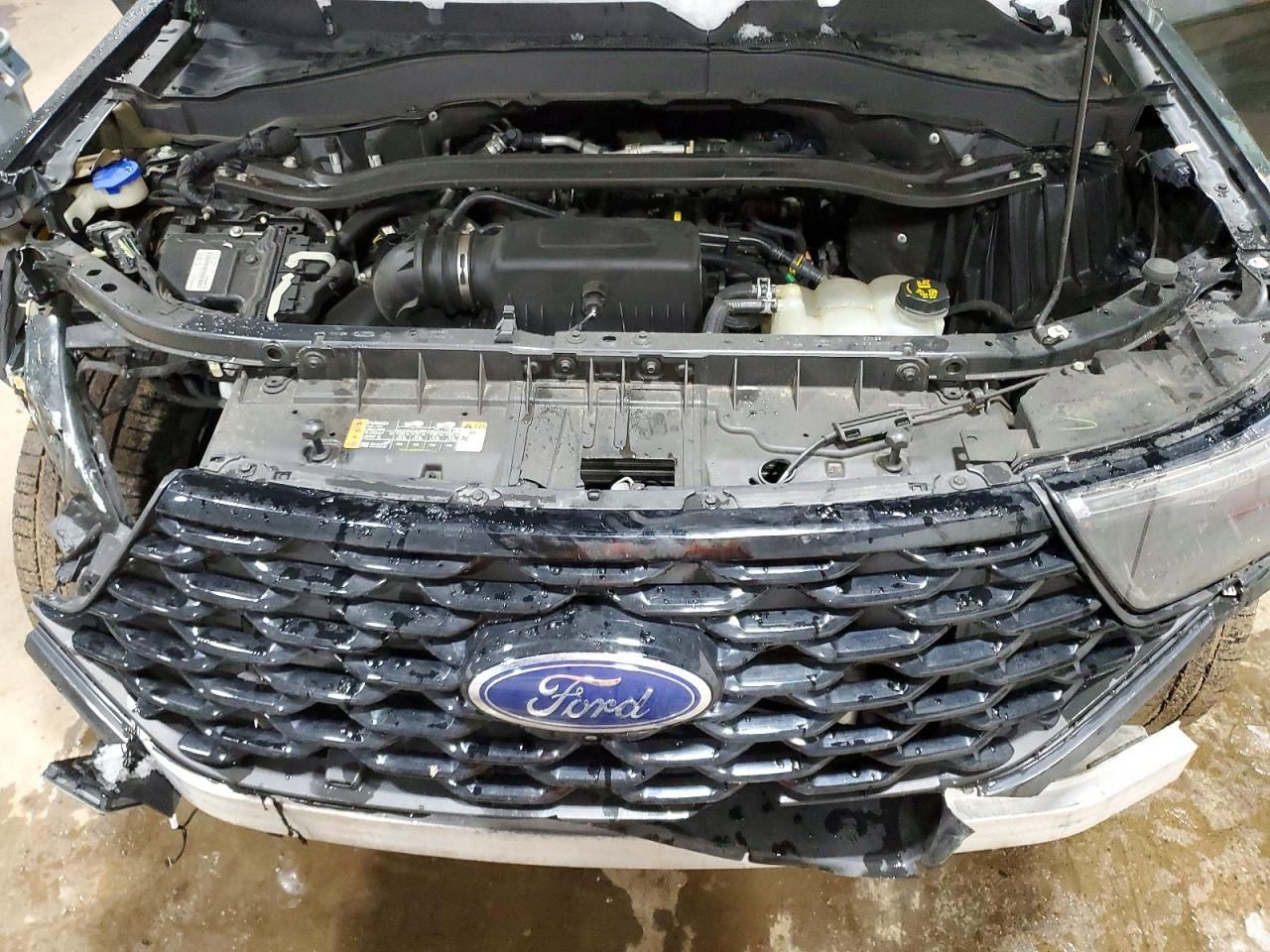 2022 Ford Explorer St-line