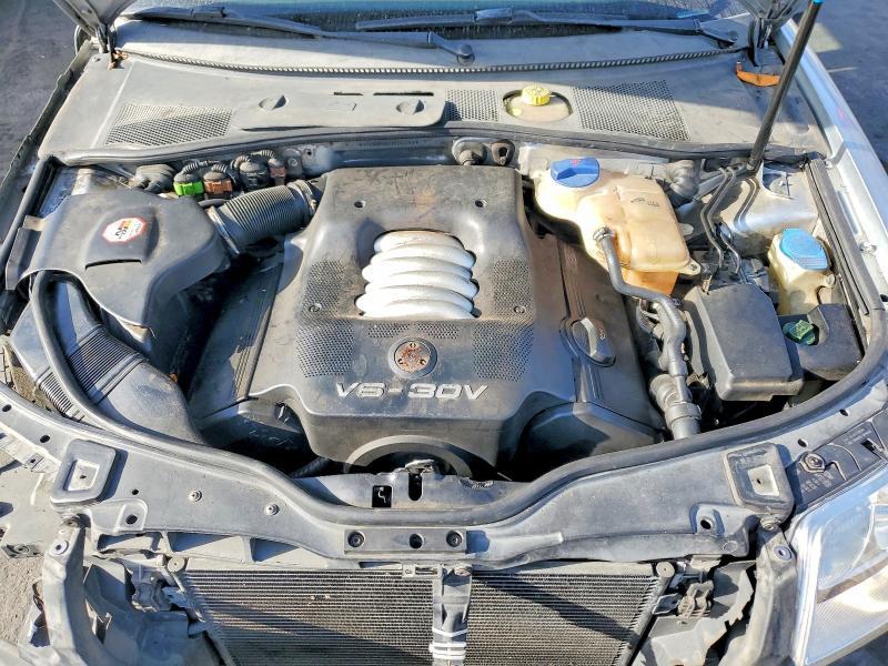 2001 Volkswagen Passat glx