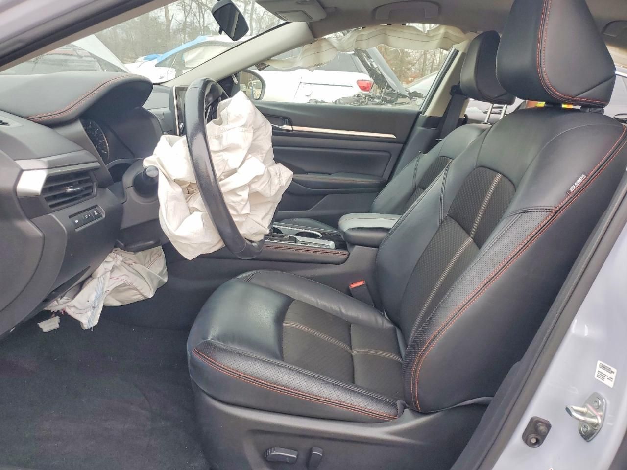 2024 Nissan Altima sr