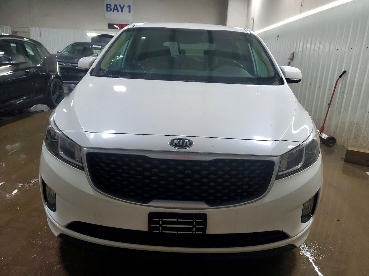 2016 KIA Sedona ex