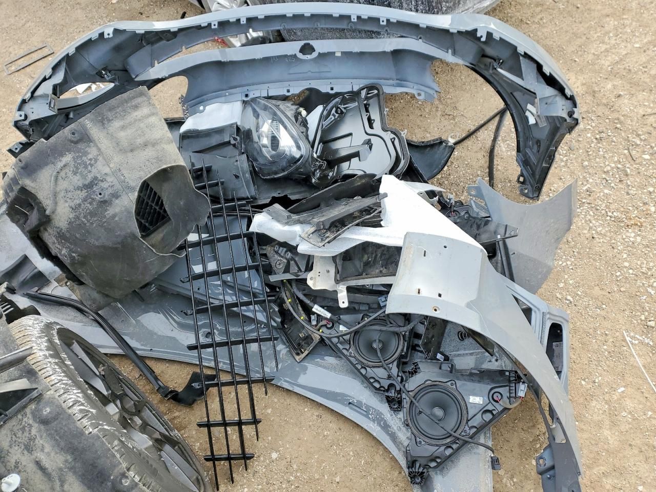 2021 Aston Martin DBX