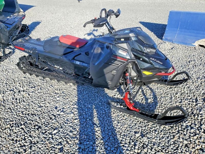 2023 Skidoo 2023 Skidoo Freeride
