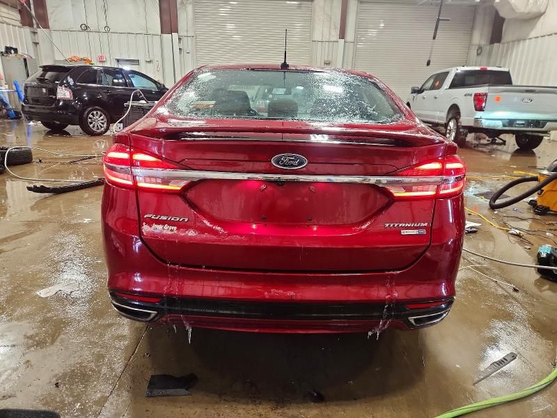 2018 Ford Fusion Titanium/platinum