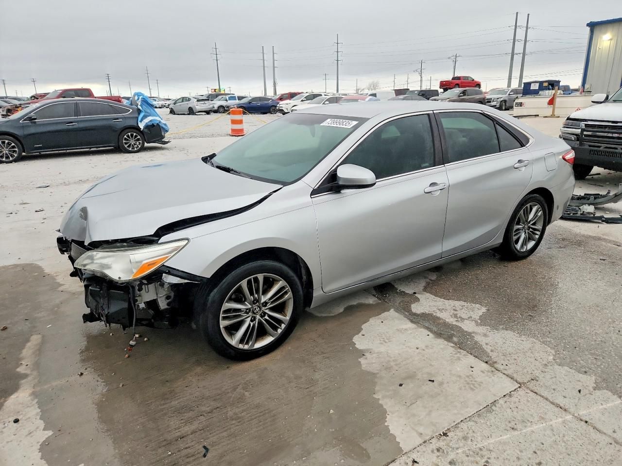 2016 Toyota Camry le