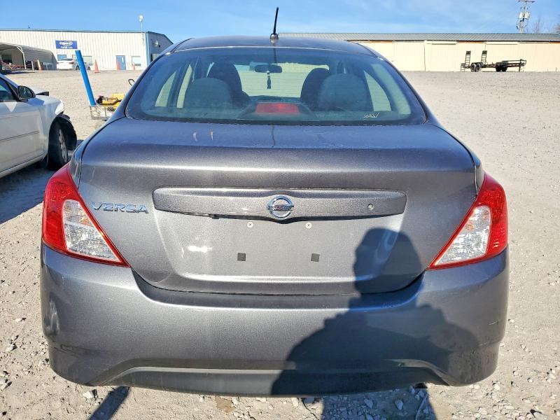 2019 Nissan Versa s
