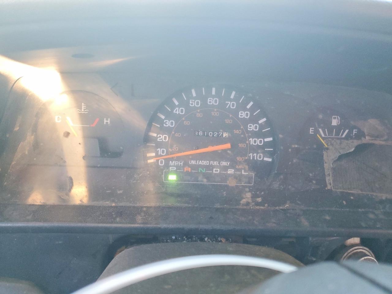 1991 Winnebago Recreational Vehicle