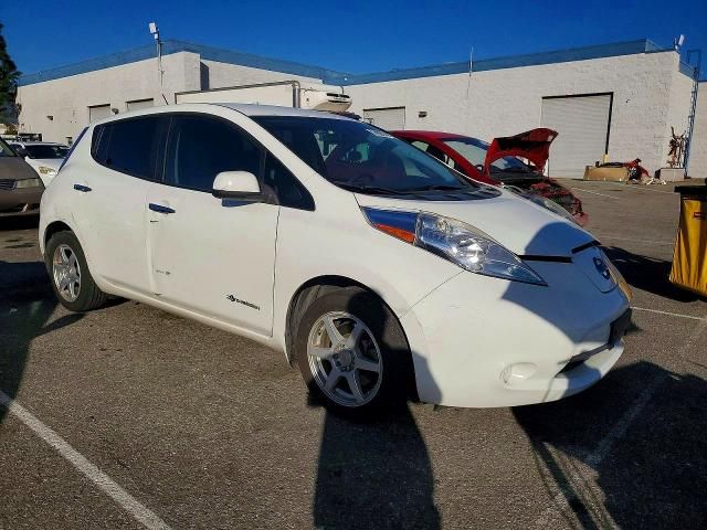 2015 Nissan Leaf s