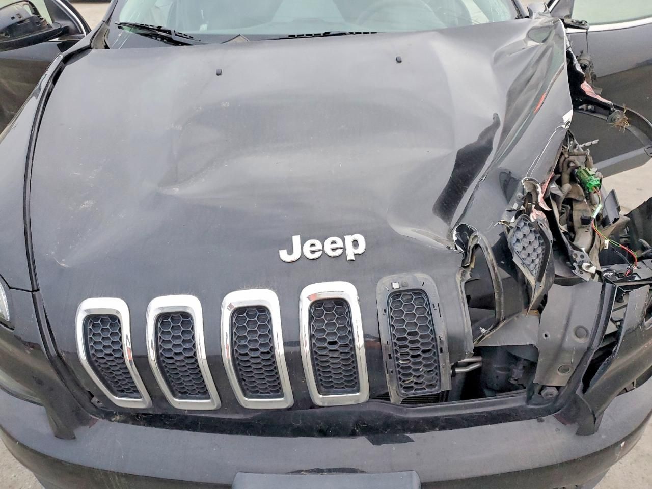 2018 Jeep Cherokee Latitude