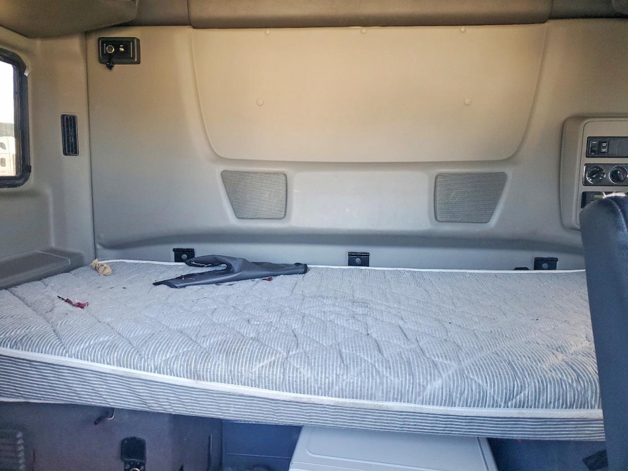 2020 International LT625 Semi Truck