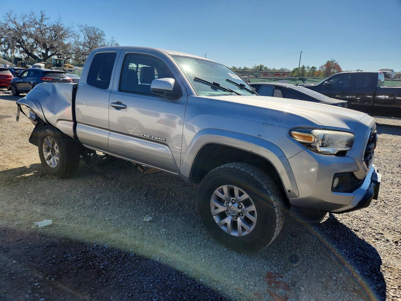 2017 Toyota Tacoma Access cab