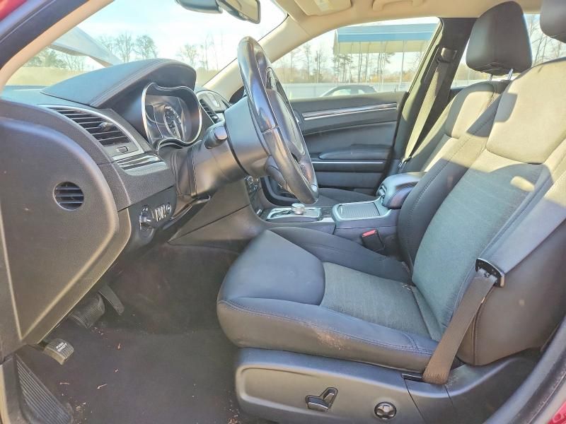 2018 Chrysler 300 Touring