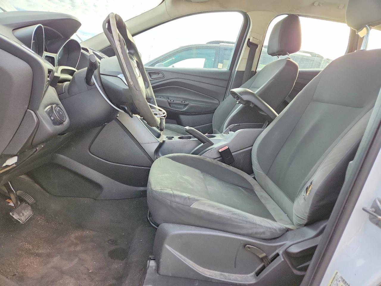 2013 Ford Escape s